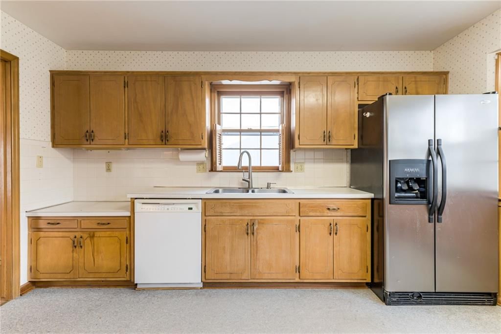 8809 Outlook Drive — photo 18