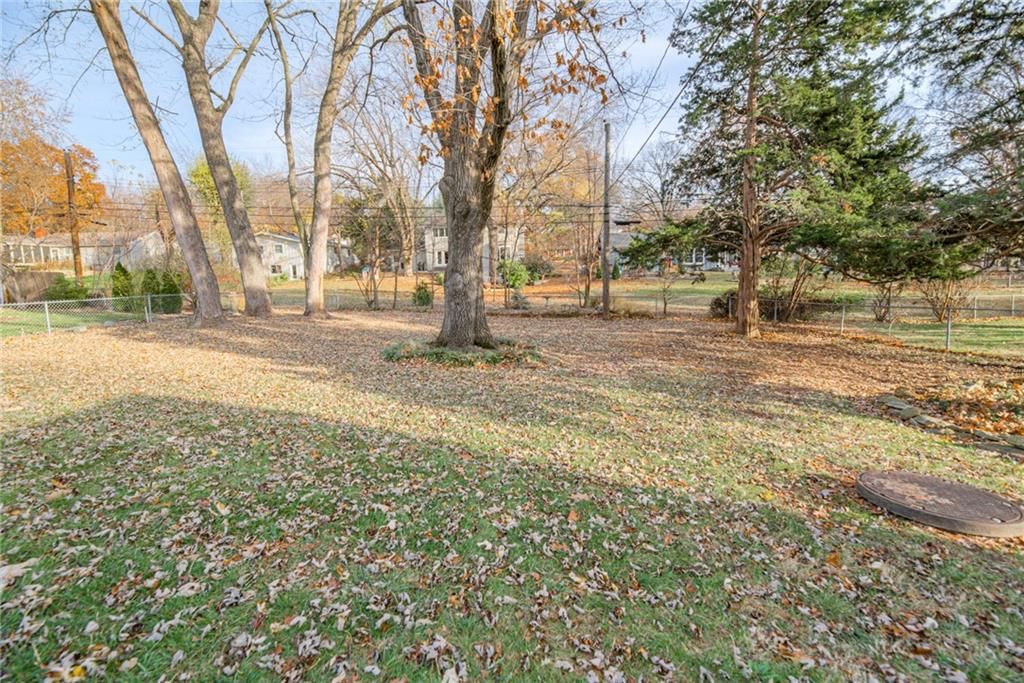 8809 Outlook Drive — photo 52