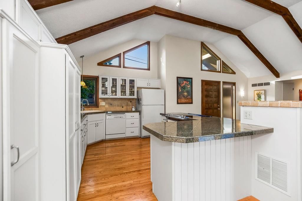 779 NW SOUTH SHORE Drive — photo 10