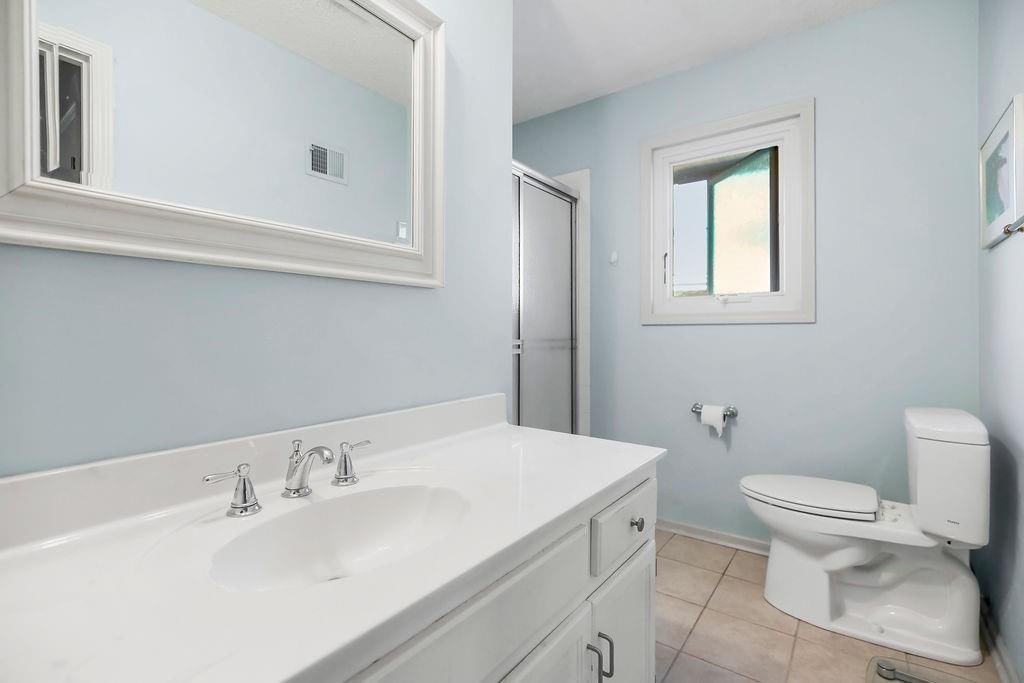 779 NW SOUTH SHORE Drive — photo 19