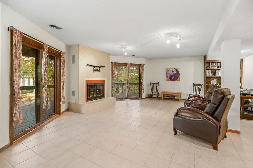 779 NW SOUTH SHORE Drive — photo 23