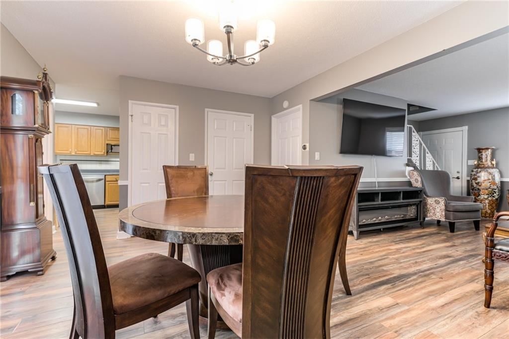6968 NW Chapel Woods Lane — photo 8