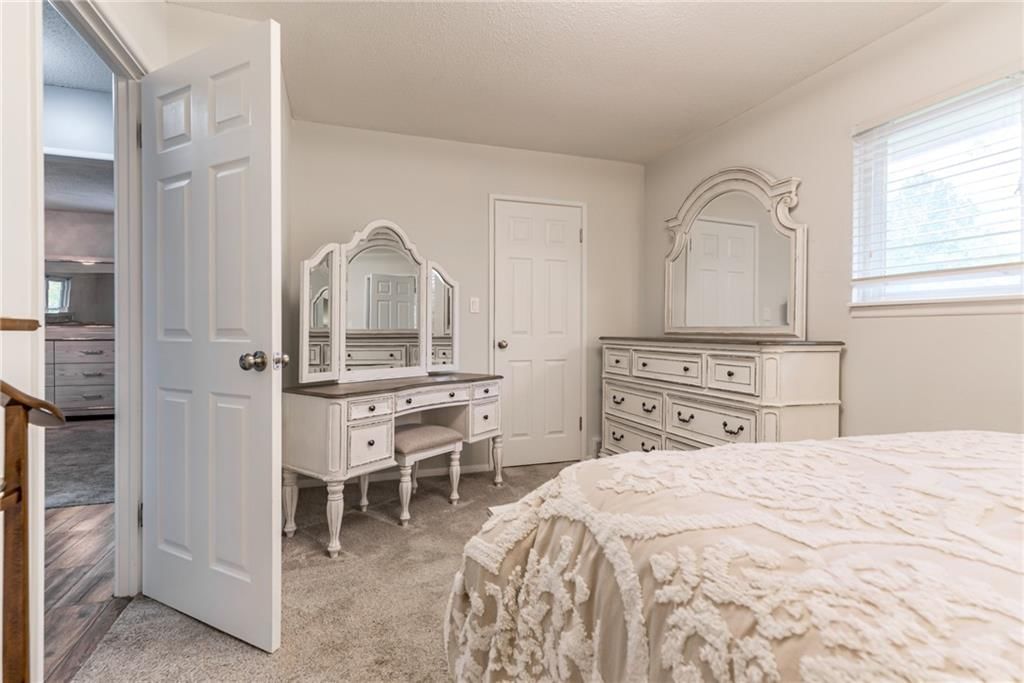 6968 NW Chapel Woods Lane — photo 19