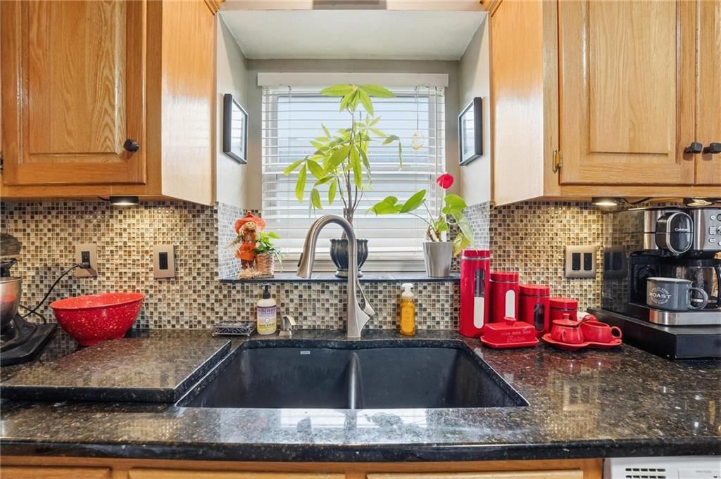 1809 SE Ridgewood Drive — photo 13