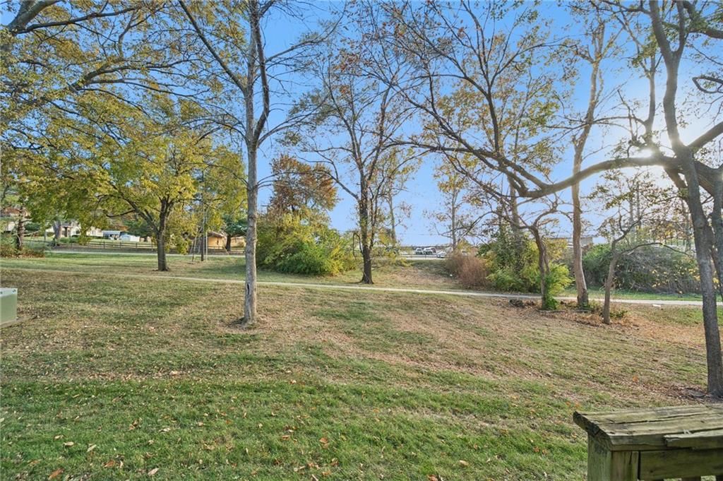 10633 E 46TH Terrace — photo 23