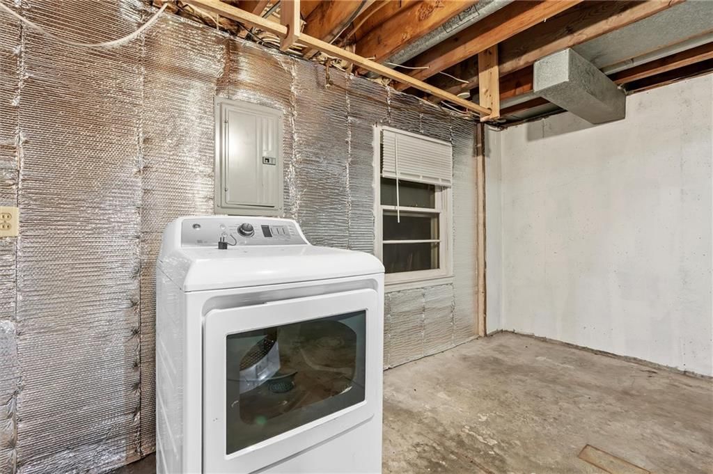 1101 WILLIAMS Street — photo 27