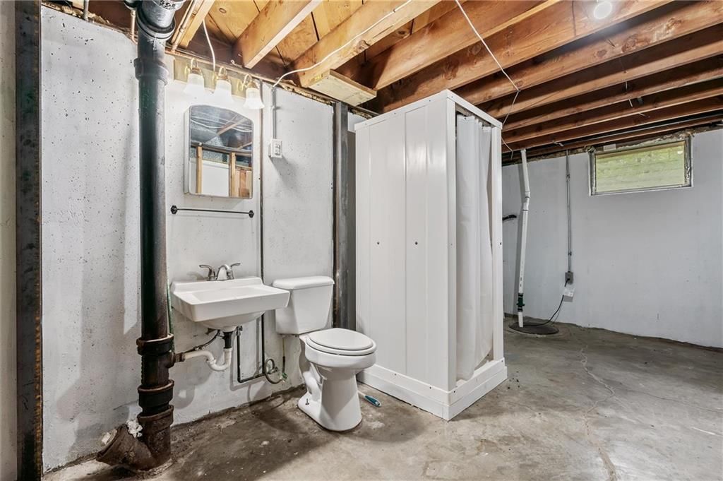 1101 WILLIAMS Street — photo 29
