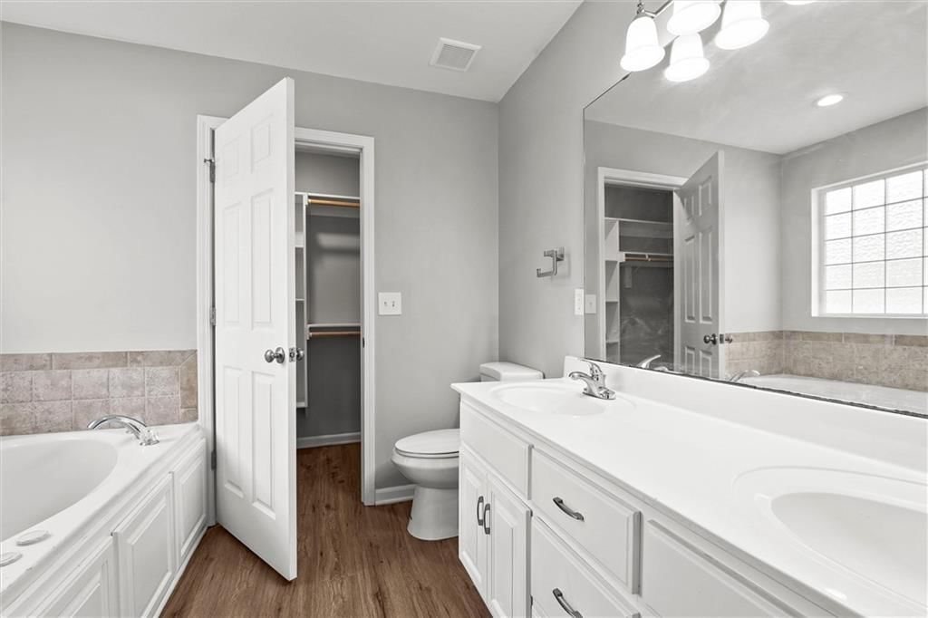 302 E Olive Street — photo 17