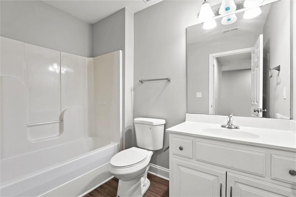 302 E Olive Street — photo 20