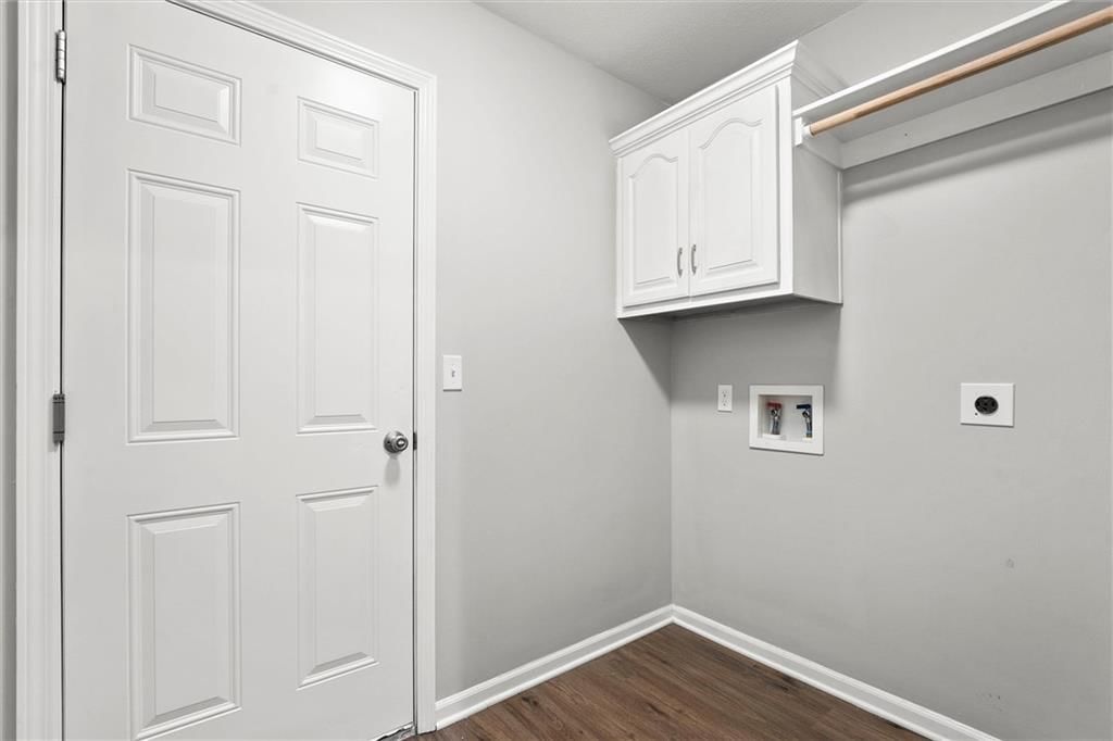 302 E Olive Street — photo 21