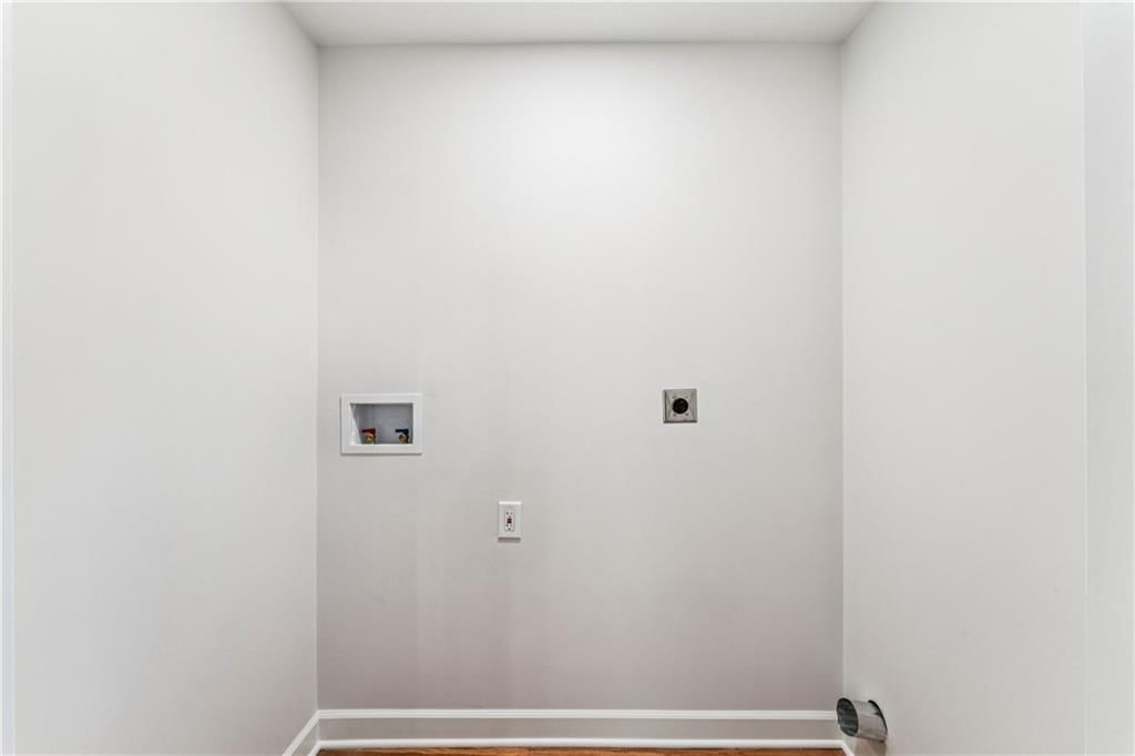 6018 W 102nd Street — photo 17