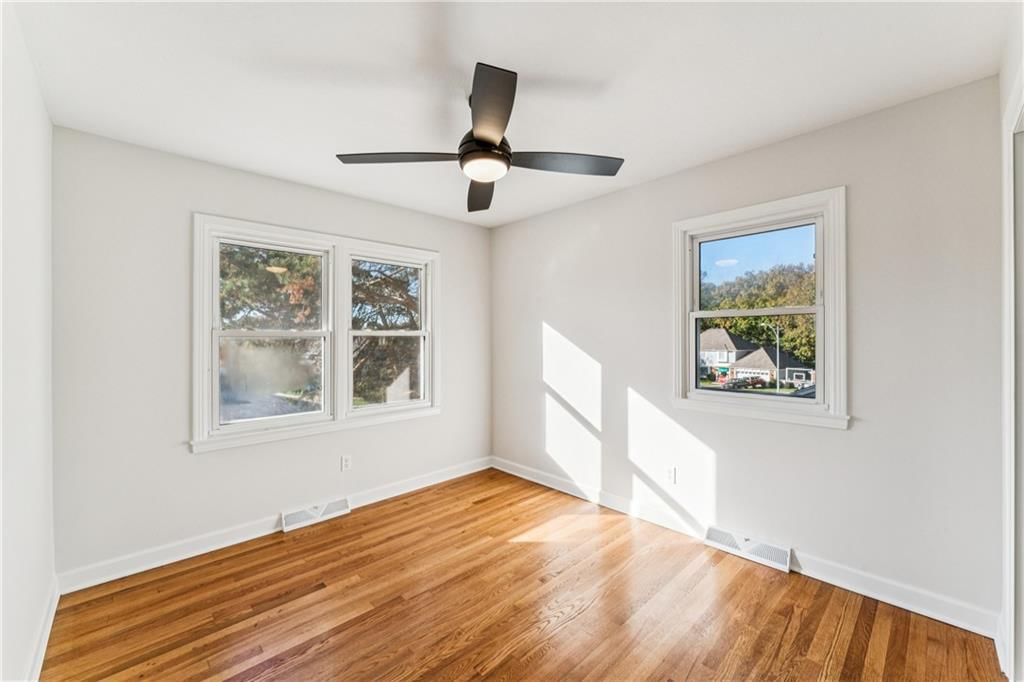 6018 W 102nd Street — photo 23