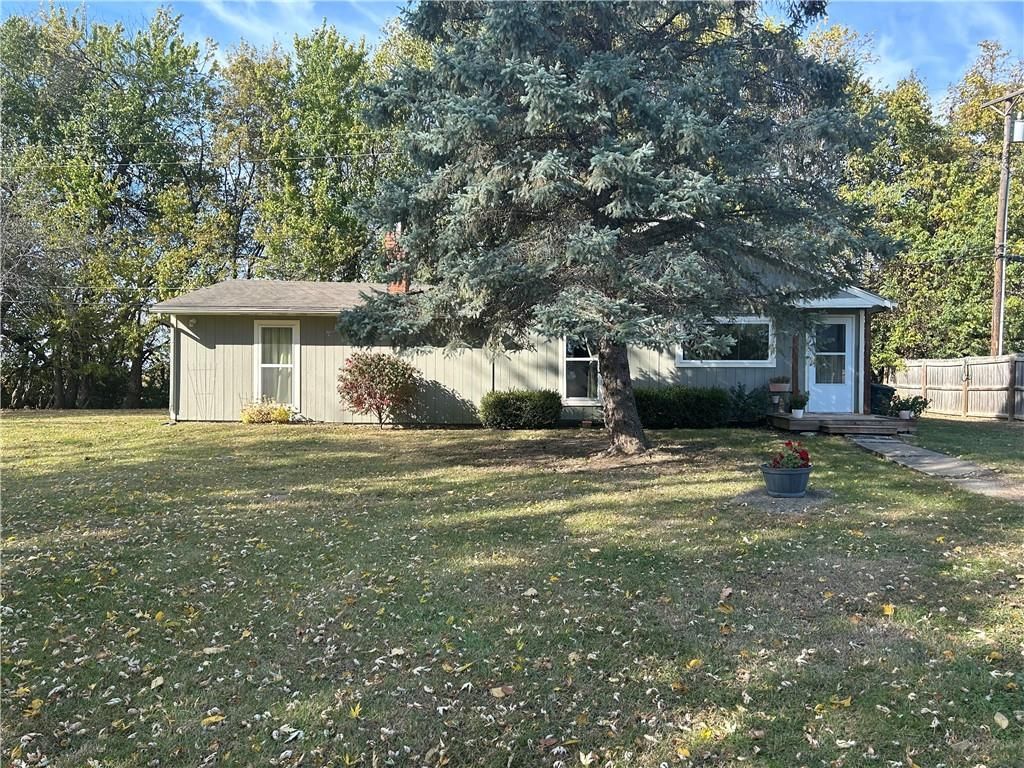 106 FREDERICK Lane, Raymore, MO