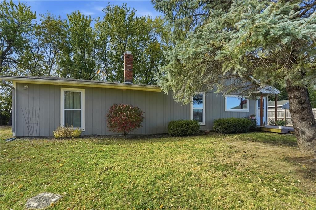 106 FREDERICK Lane — photo 2