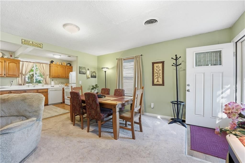 106 FREDERICK Lane — photo 14
