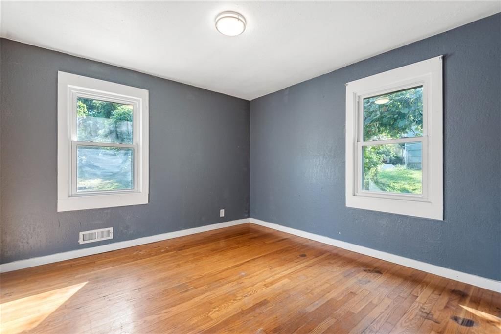 5725 Elm Avenue — photo 19