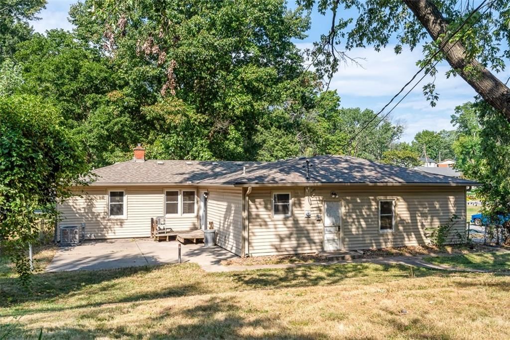 5725 Elm Avenue — photo 28