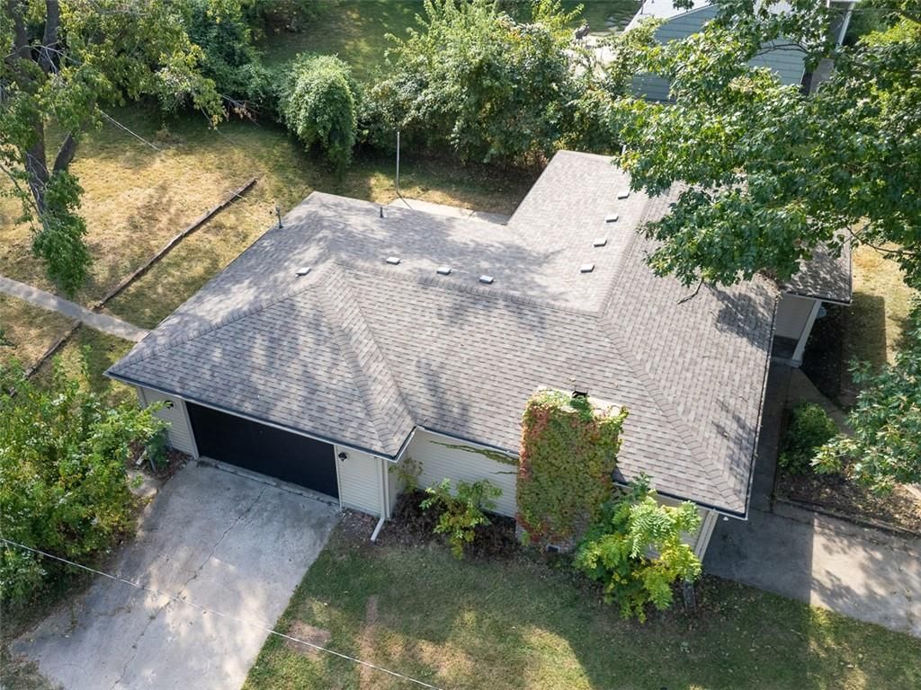 5725 Elm Avenue — photo 32