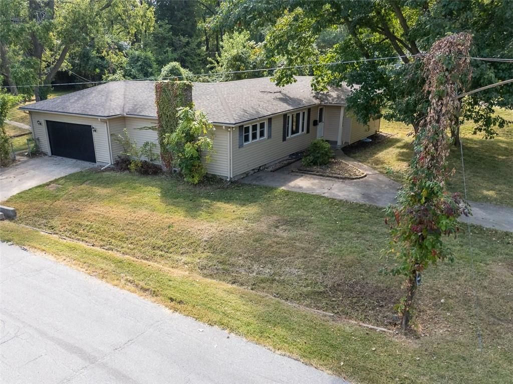 5725 Elm Avenue — photo 34