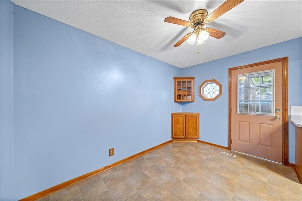 8618 Arlington Avenue — photo 9