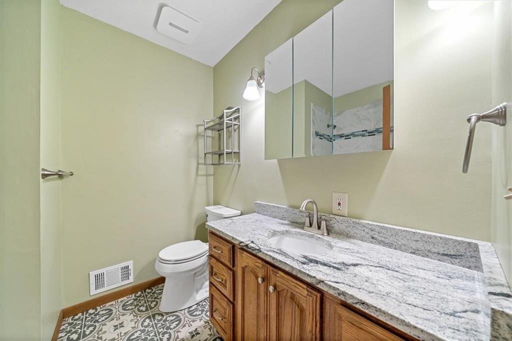 8618 Arlington Avenue — photo 14