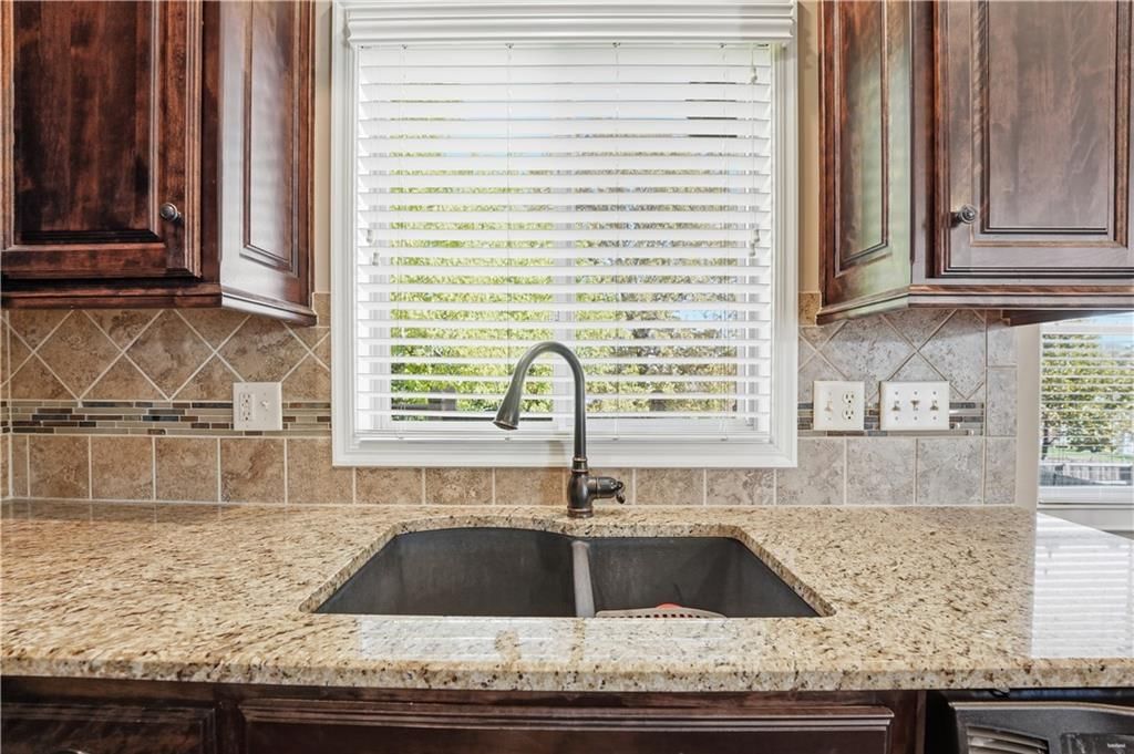 1520 SW 41st Street — photo 19