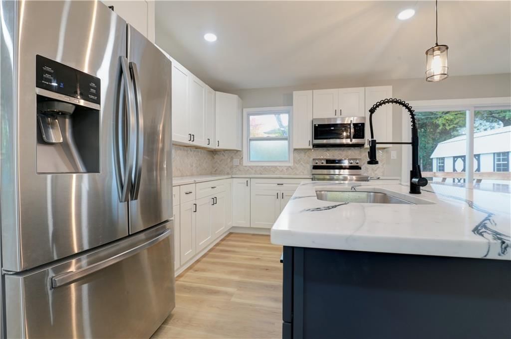 5221 NE 39th Street — photo 15