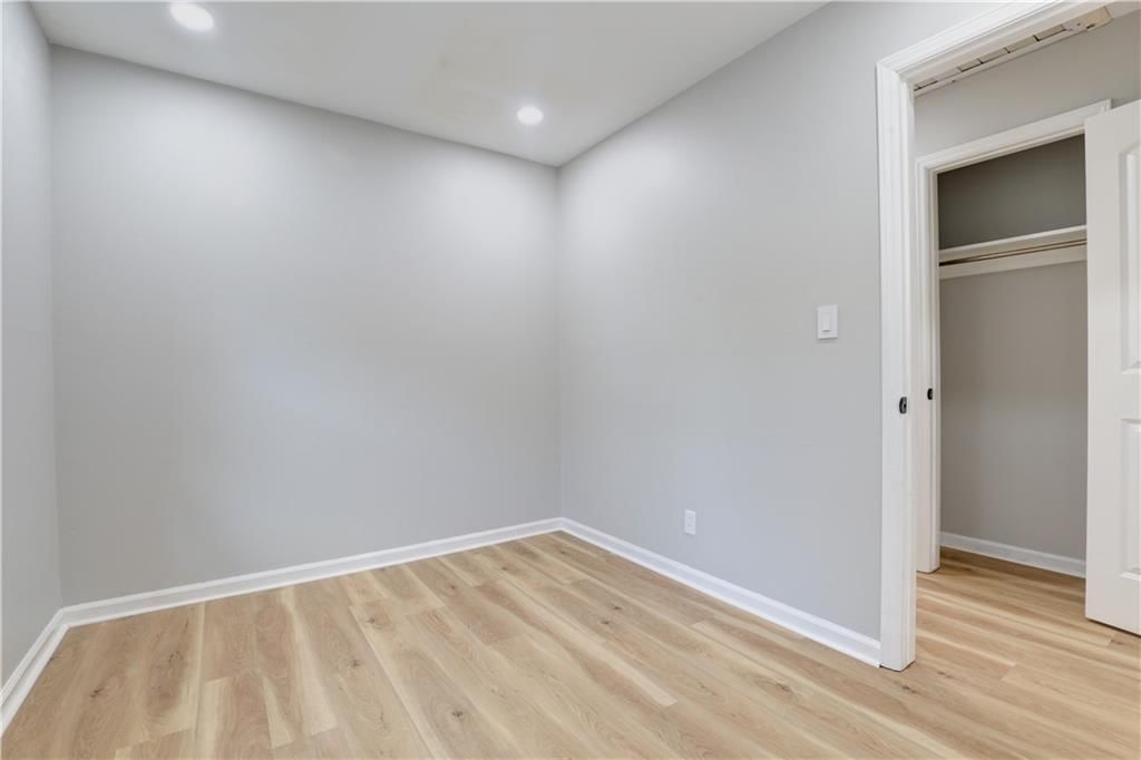 5221 NE 39th Street — photo 23