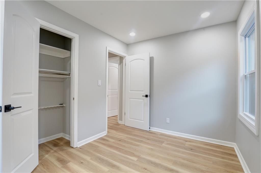 5221 NE 39th Street — photo 25