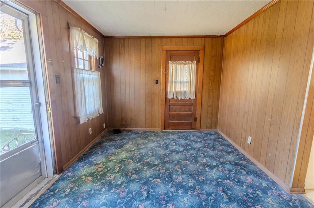 1412 W 6th Street — photo 22