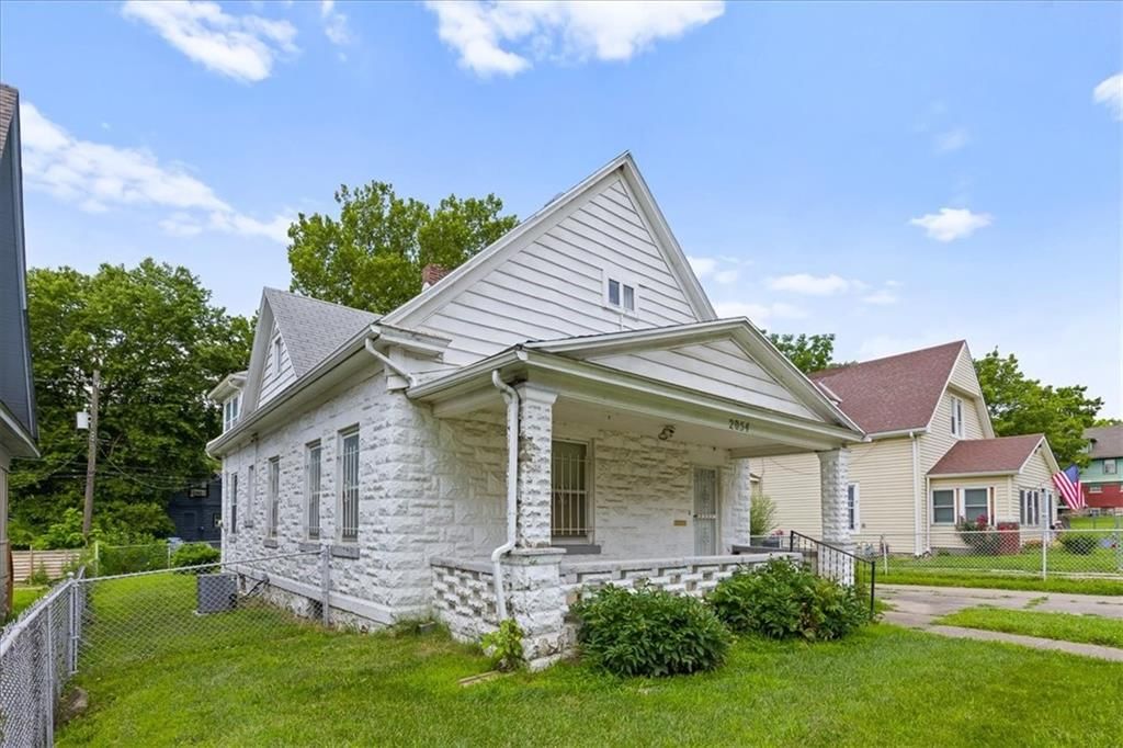 2054 N Tremont Street — photo 3