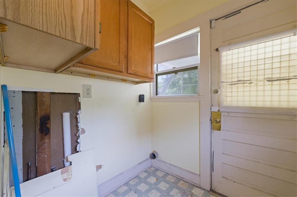 2054 N Tremont Street — photo 13