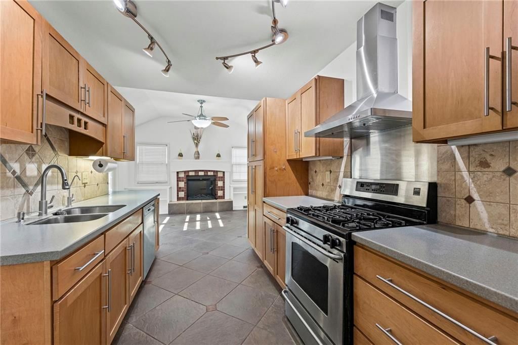 5248 N Flora Avenue — photo 11