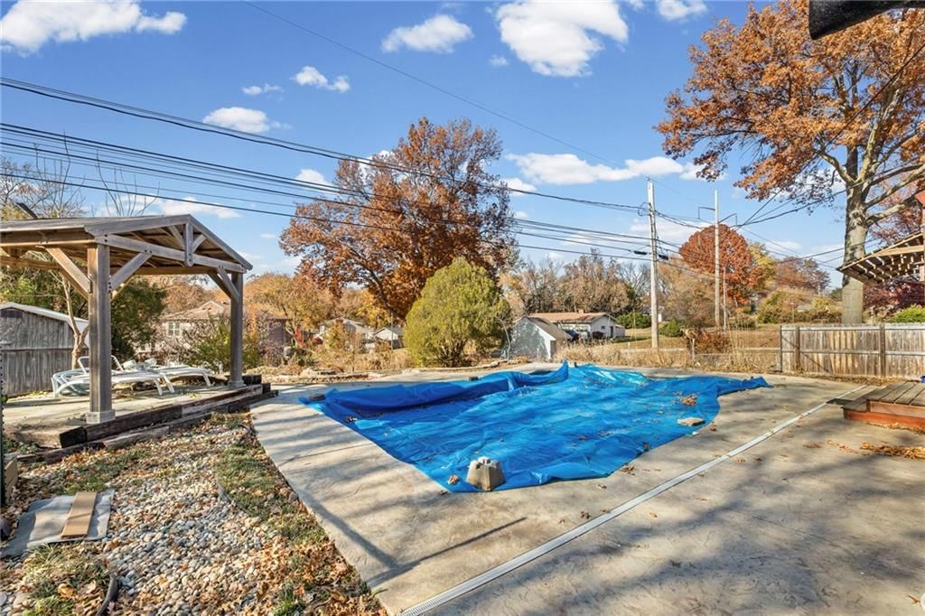 5248 N Flora Avenue — photo 25