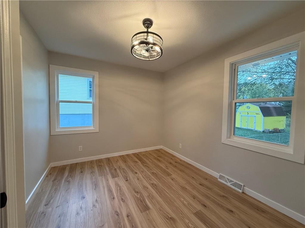 4924 N Smalley Avenue — photo 16