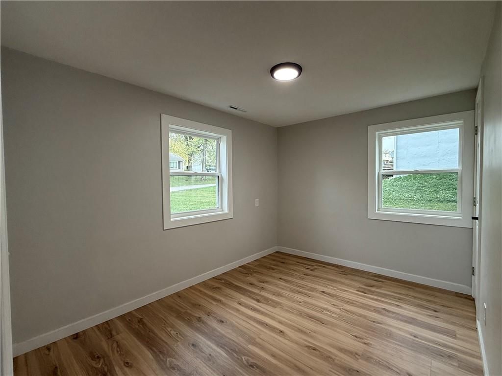4924 N Smalley Avenue — photo 19