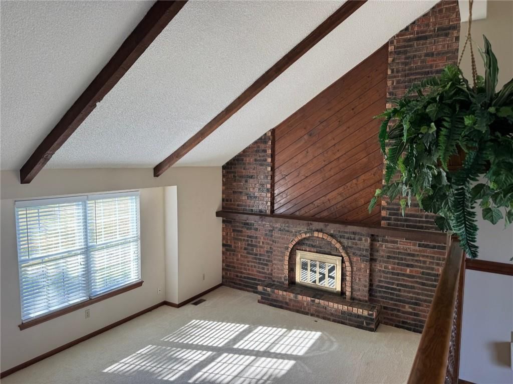 2120 Pin Oak Drive — photo 13
