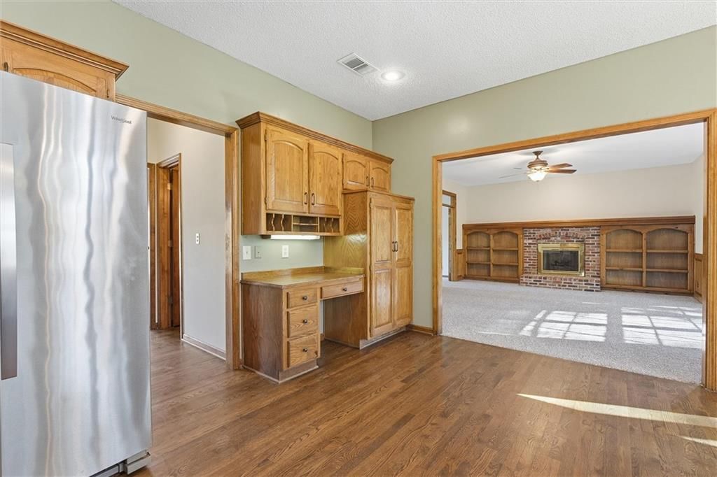 5501 W 155th Street — photo 13
