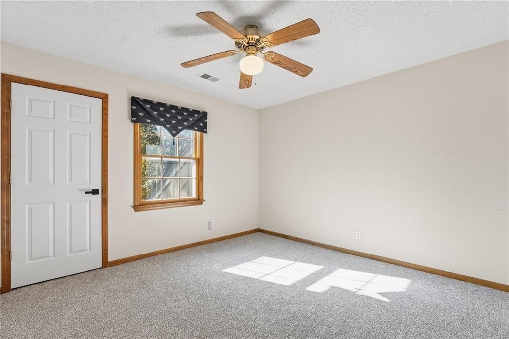 5501 W 155th Street — photo 27