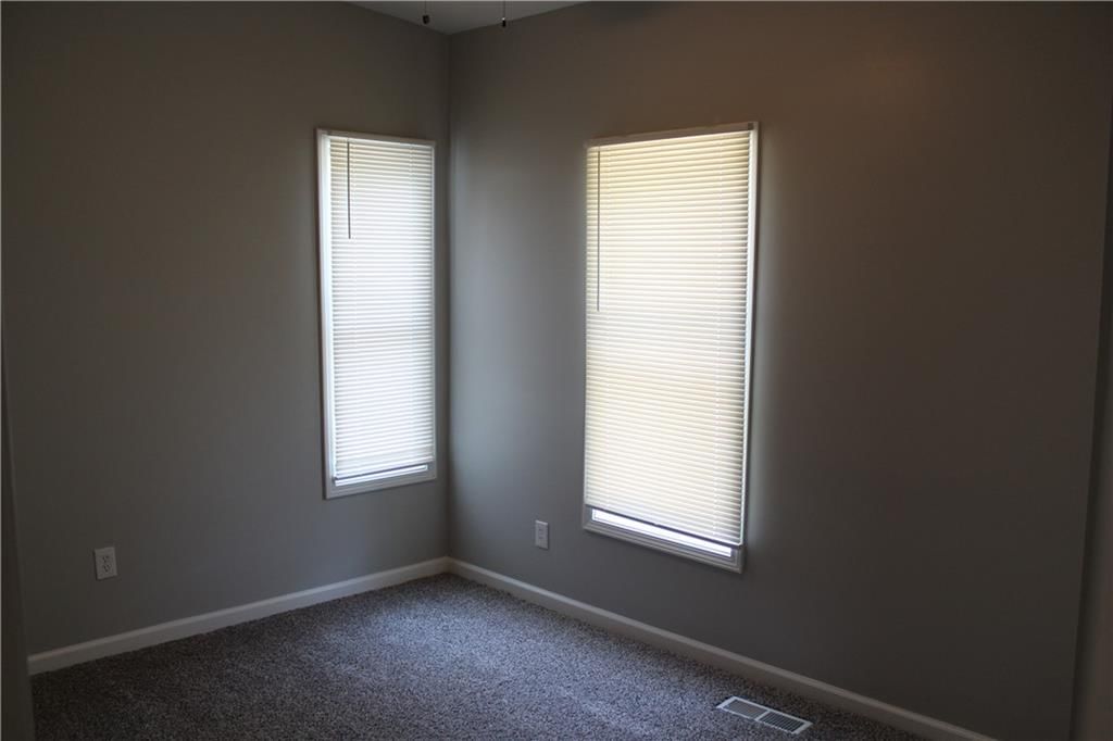 312 S 10th Street — photo 5