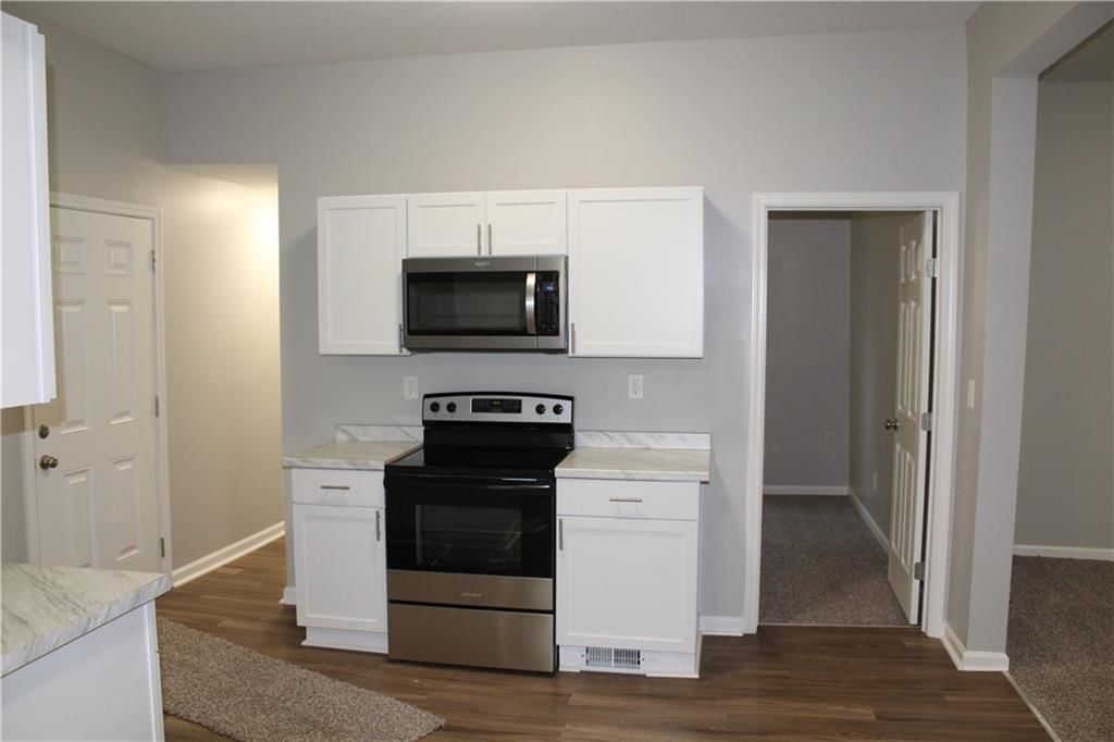 312 S 10th Street — photo 8