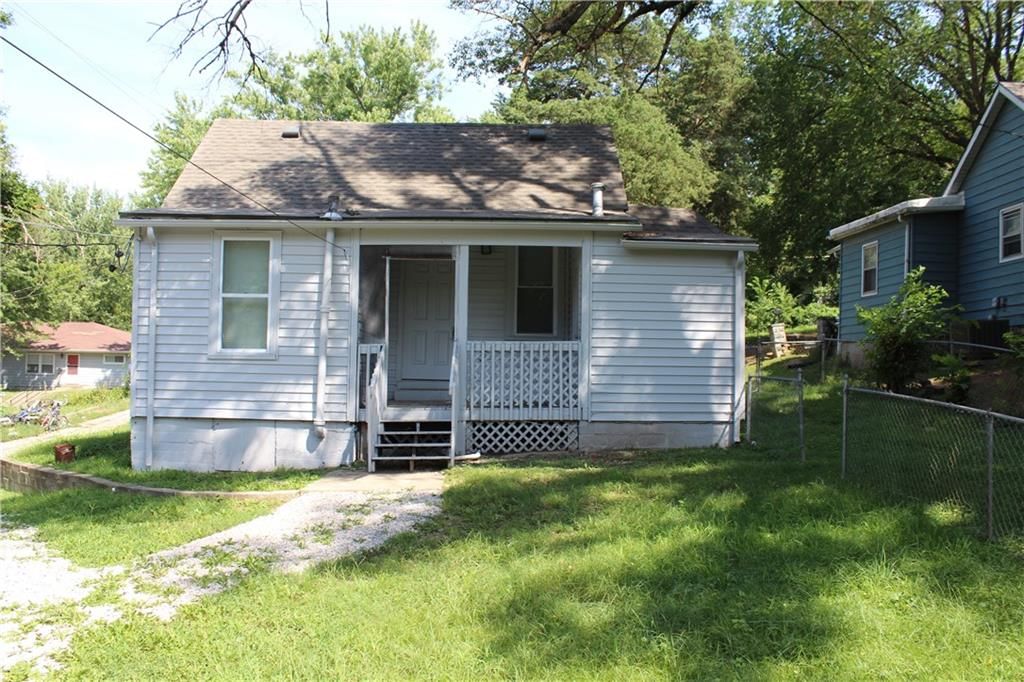 312 S 10th Street — photo 17
