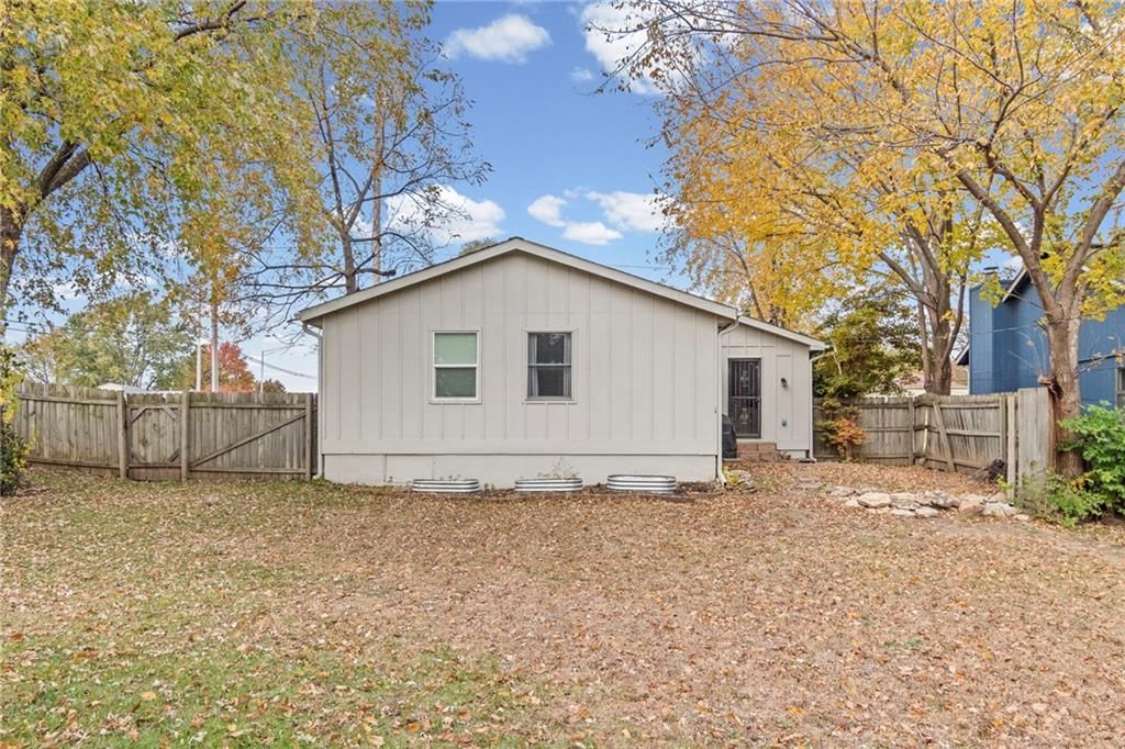 401 NE 88th Street — photo 25
