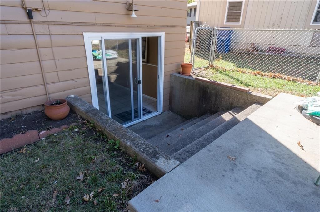 3510 W 9th Court — photo 15