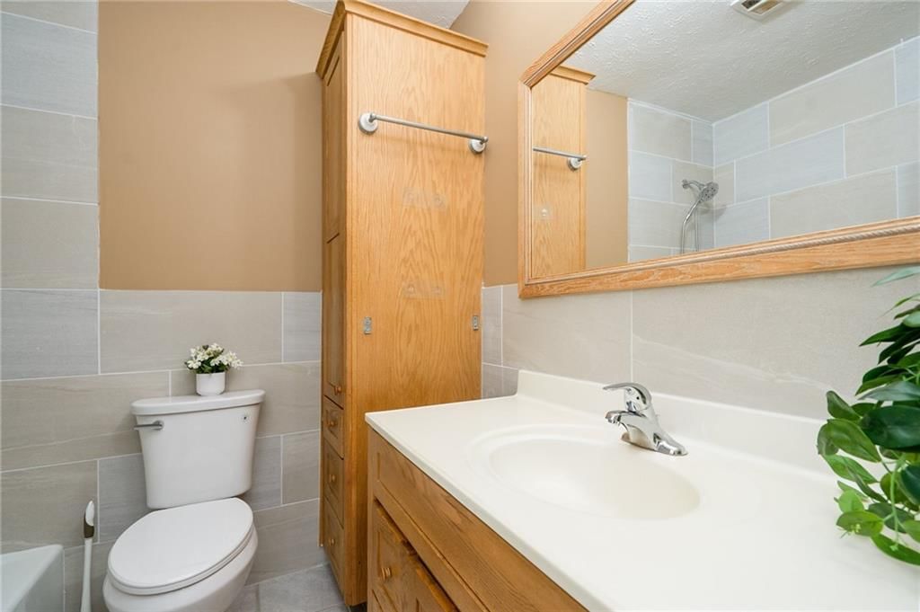 3510 W 9th Court — photo 29