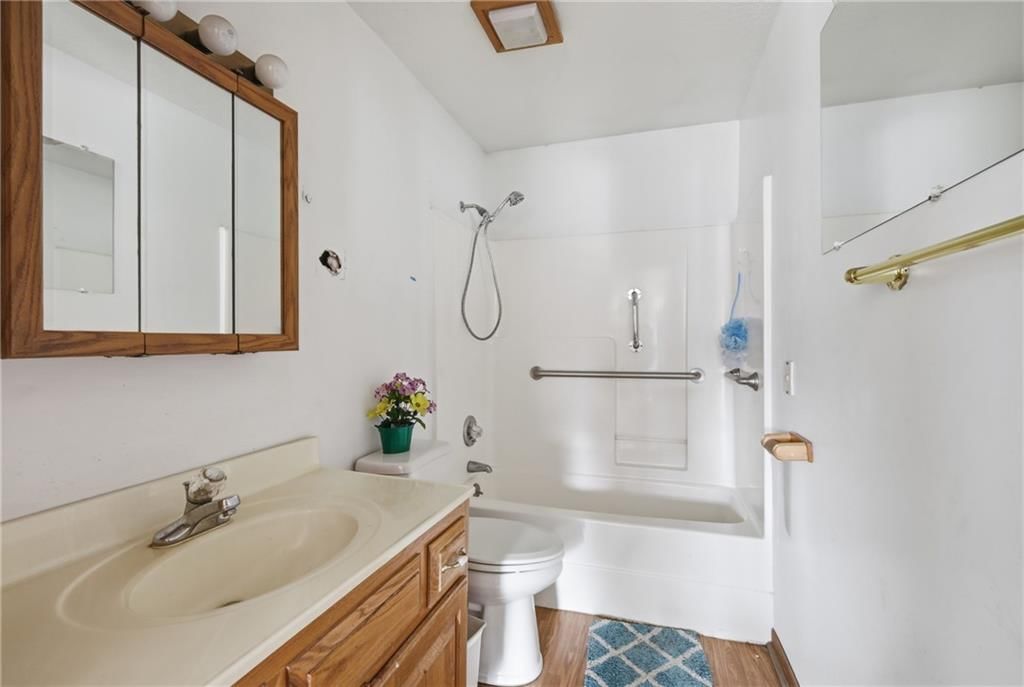 2905 N 99th Street — photo 22