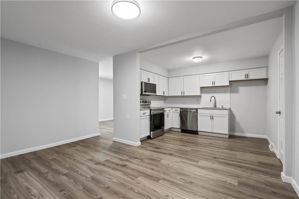 6924 Hunter Street — photo 9