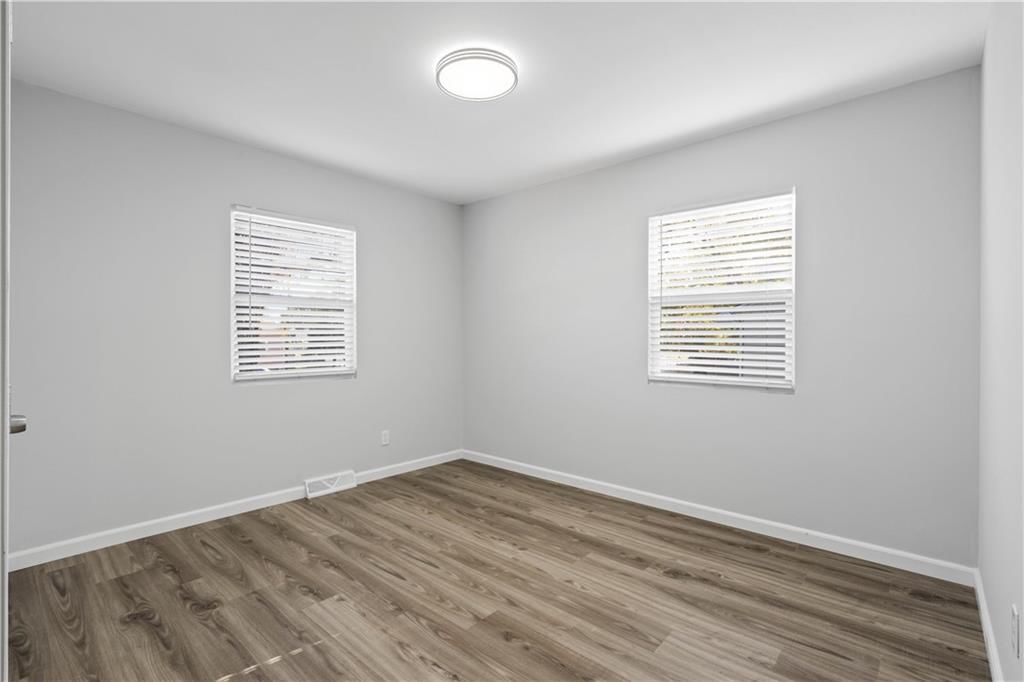 6924 Hunter Street — photo 19