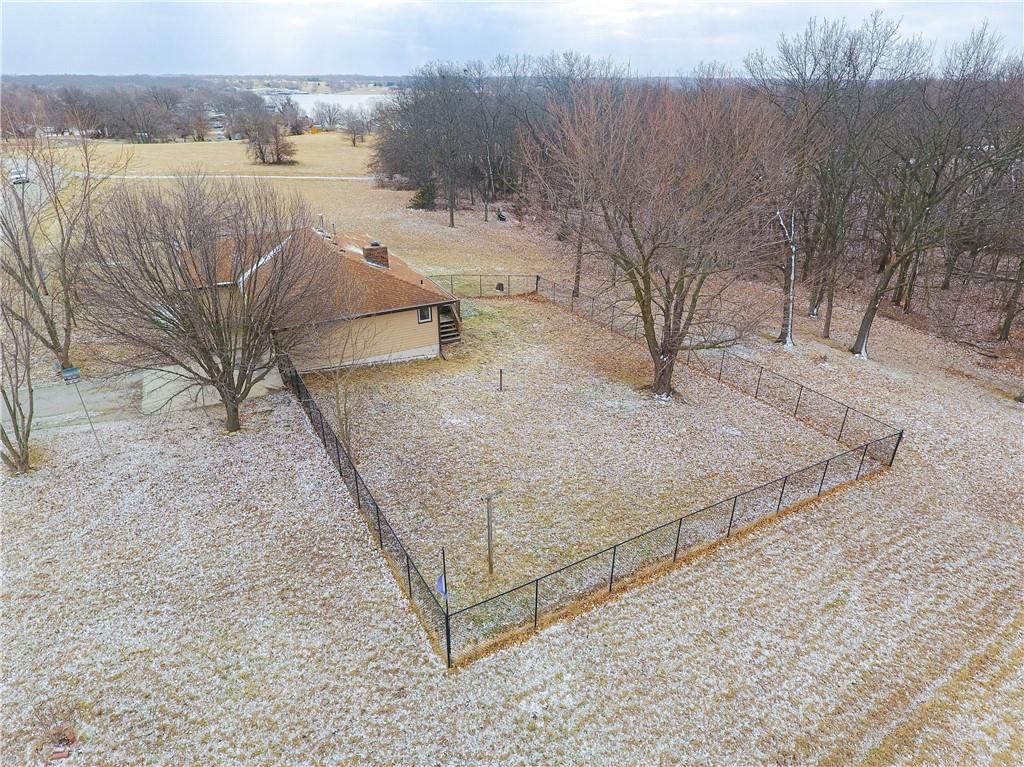 113 Otter Road — photo 3