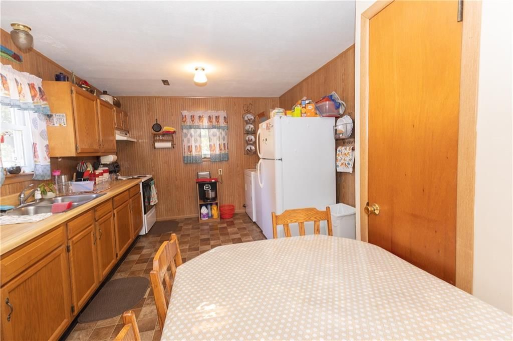 729 W 3rd Street — photo 14